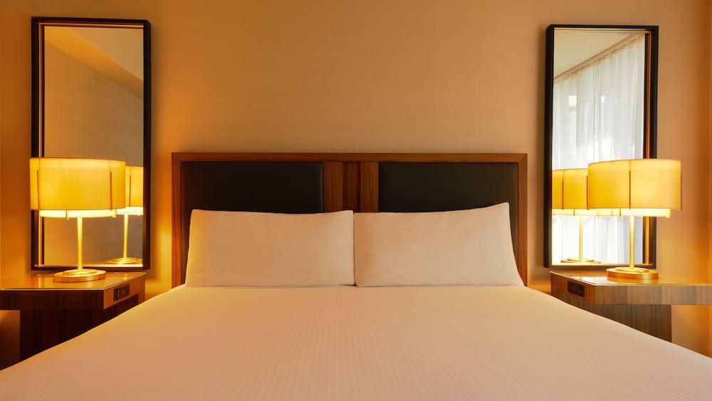 Luxury Room, 1 King Bed, Non Smoking