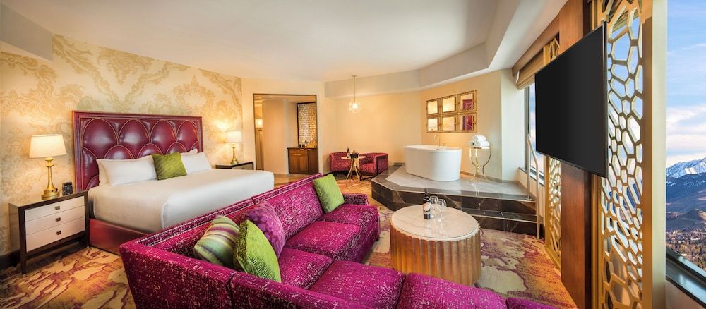 Player Spa Suite King Non-Smoking