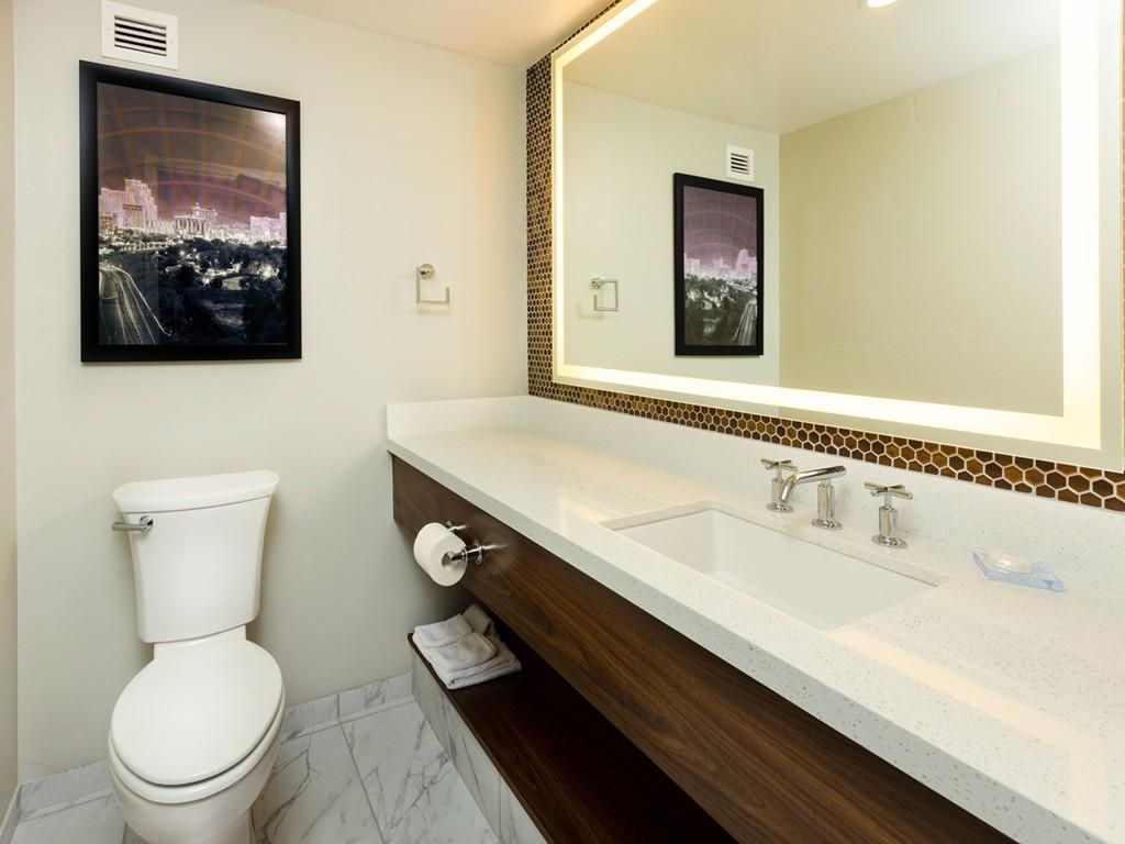 Cedar Tower Room with 2 Queen Beds