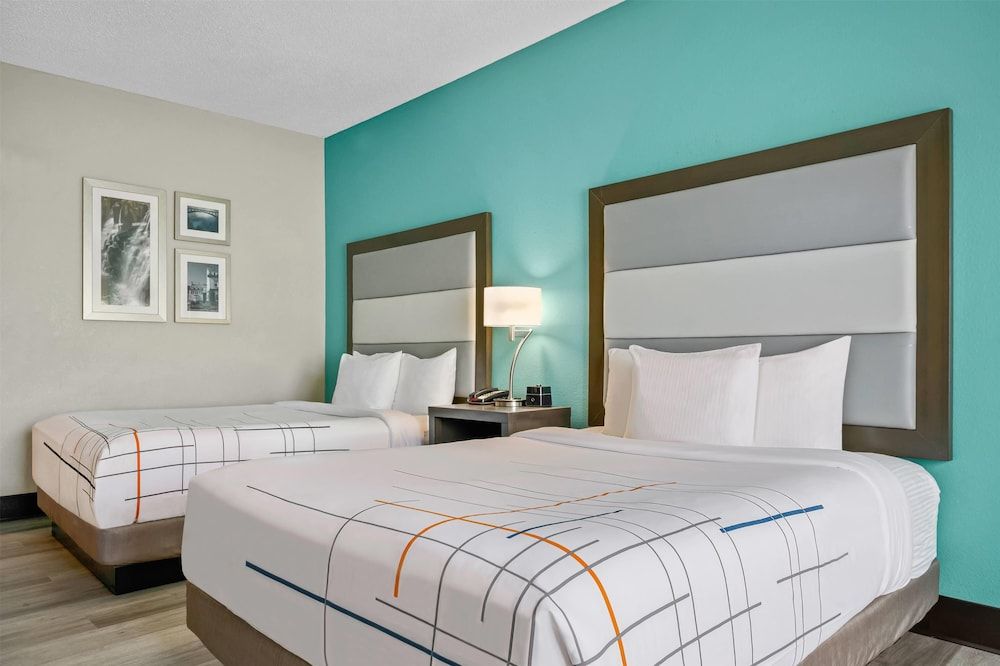 Room, 2 Queen Beds, Accessible, Non Smoking (Mobility Accessible)