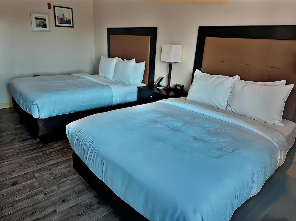 Standard Room, 2 Queen Beds, Non Smoking
