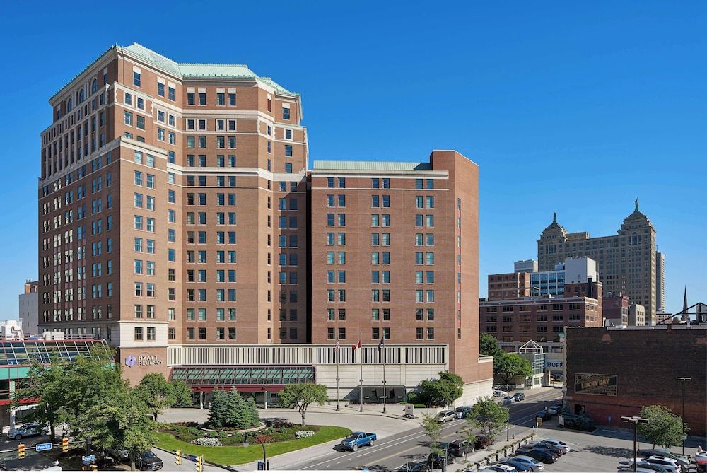 undefined Hyatt Regency Buffalo / Hotel and Conference Center