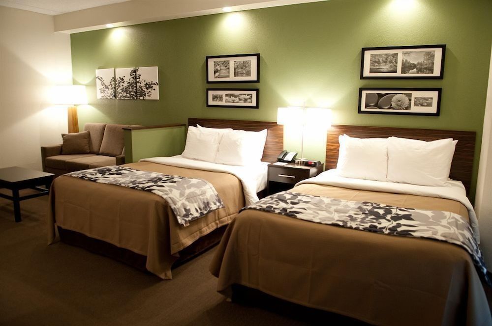 Deluxe Room, Non Smoking (2 Double Beds & Sofa Bed)