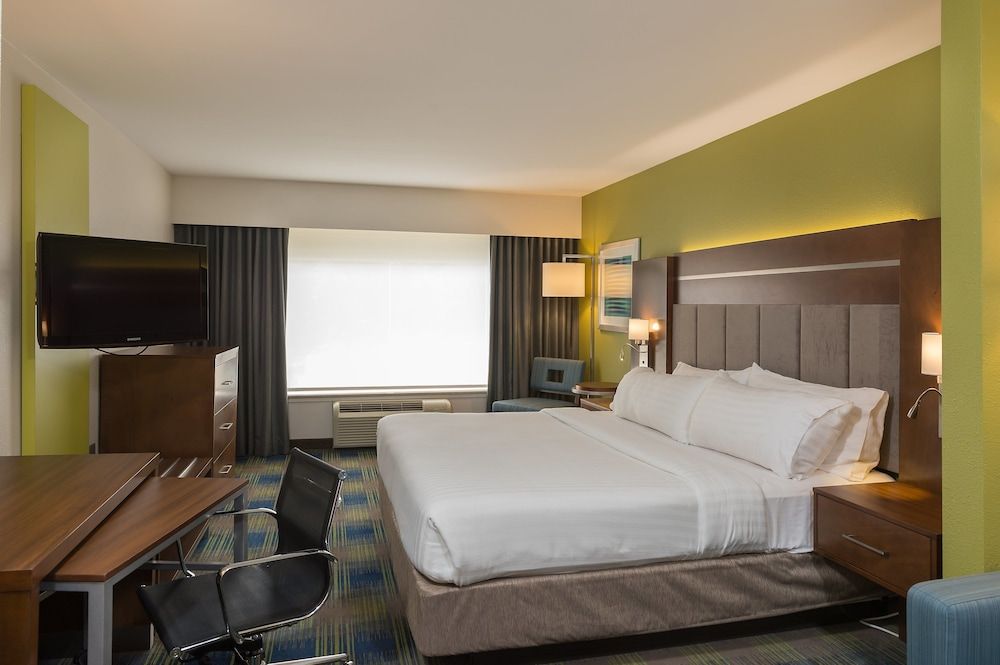 Suite, 1 King Bed