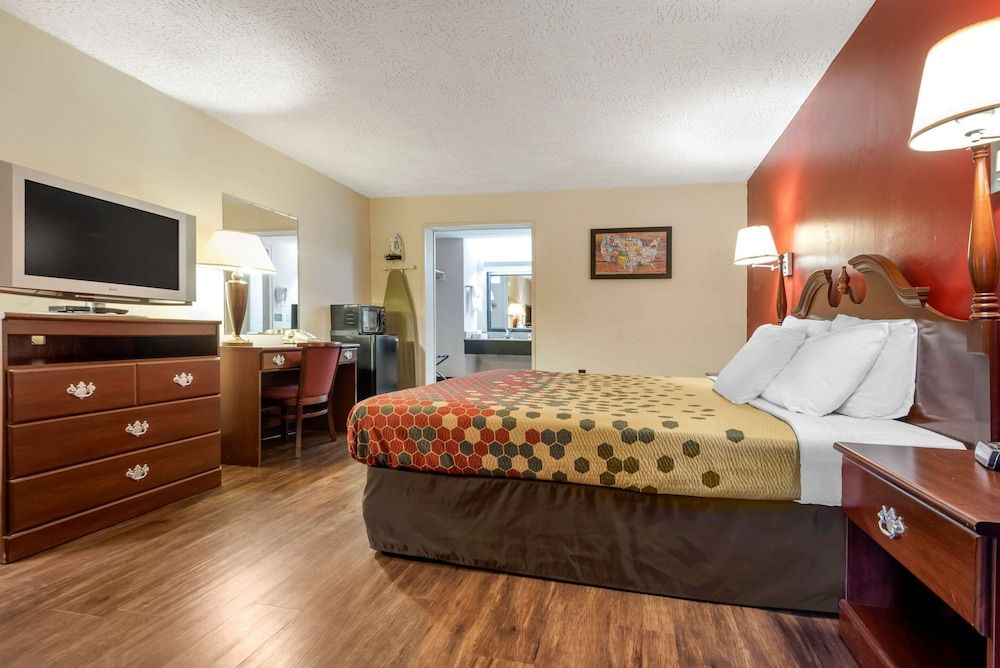 Room, 1 King Bed, Non Smoking