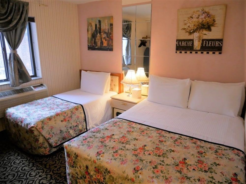 undefined Flushing Central Hotel 88 6