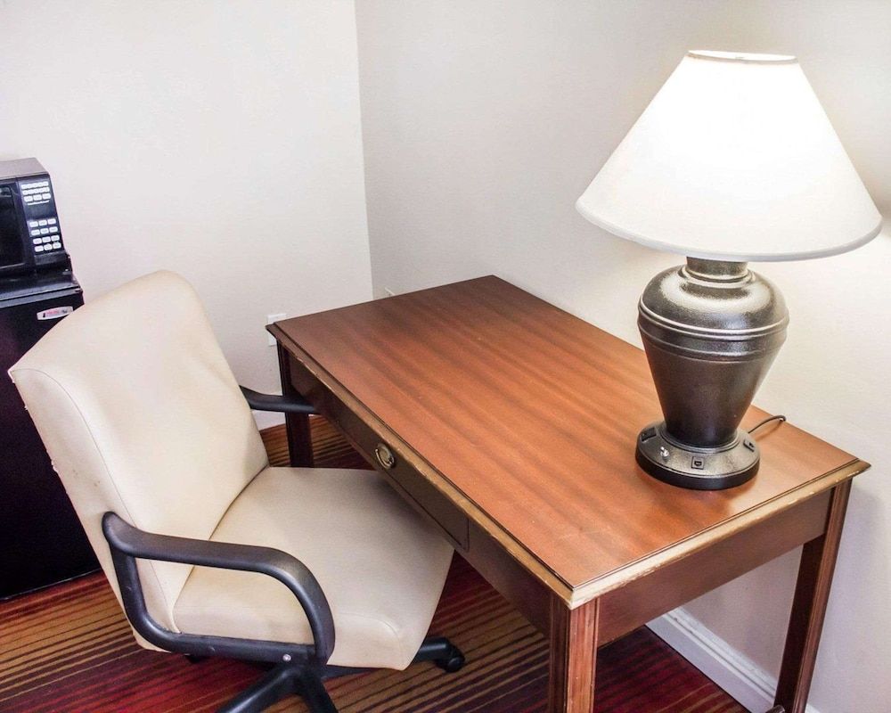 Executive Room, 1 King Bed, Non Smoking