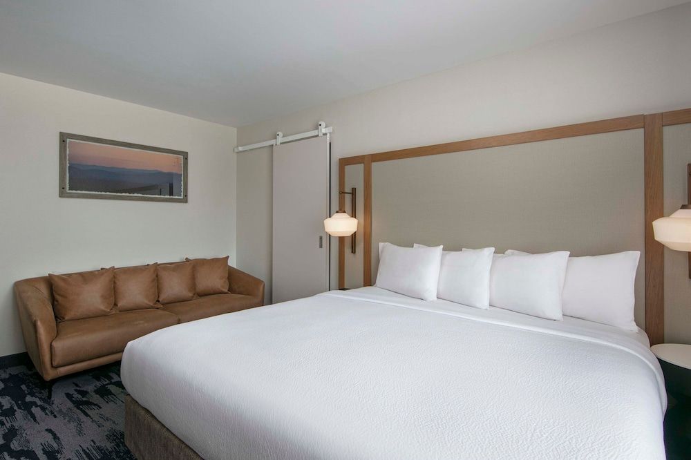 Studio, 1 King Bed