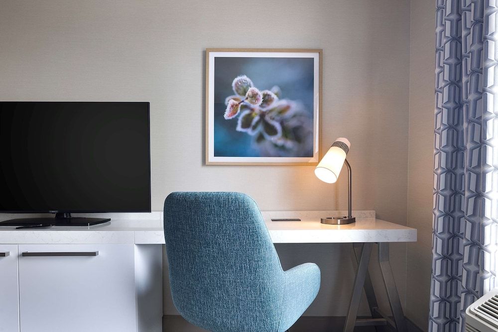 undefined Hilton Garden Inn Queens/JFK Airport 3