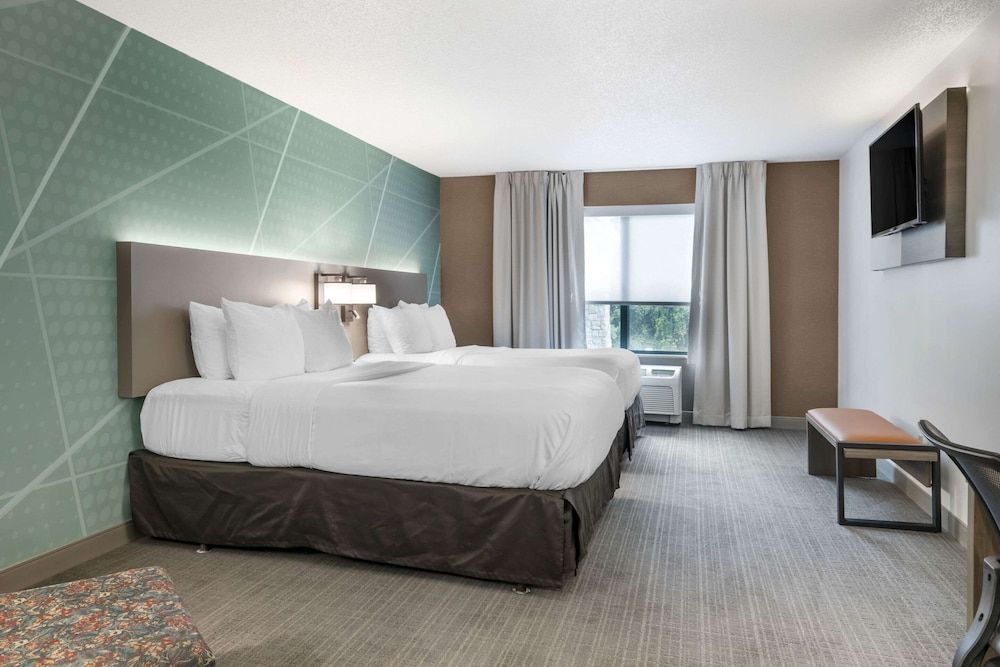 Room, 2 Queen Beds, Accessible, Non Smoking