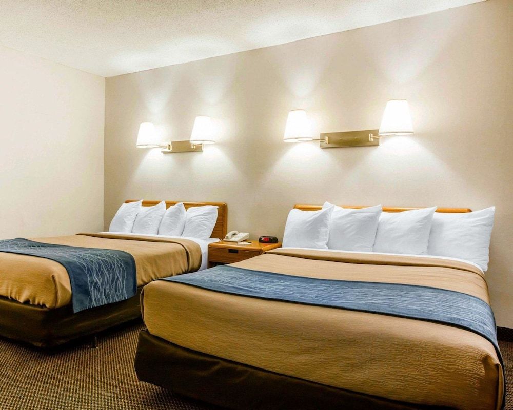 Standard Room, 2 Queen Beds, Non Smoking (Pet Friendly)