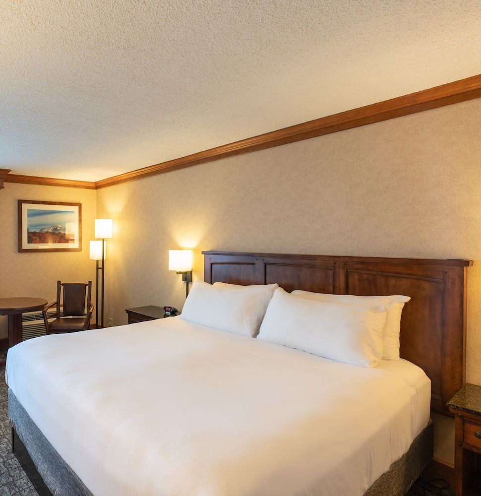 Standard Room, 1 King Bed