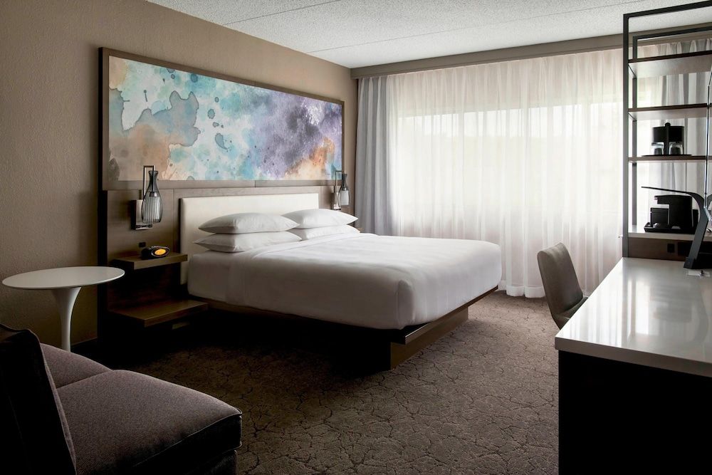 Room, 1 King Bed with Sofa bed, Non Smoking