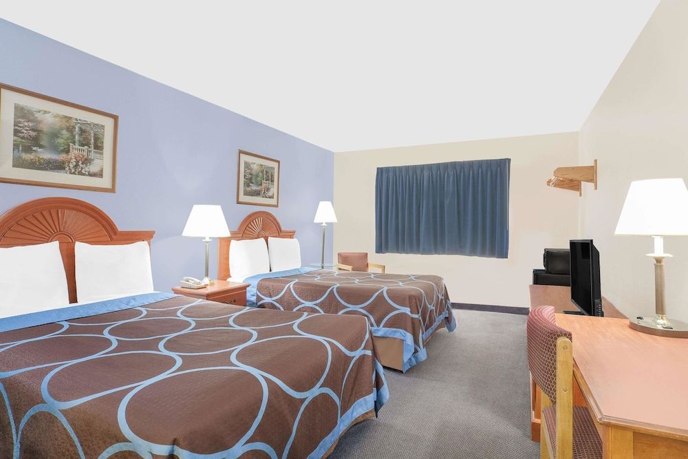 Double Room, 2 Double Beds