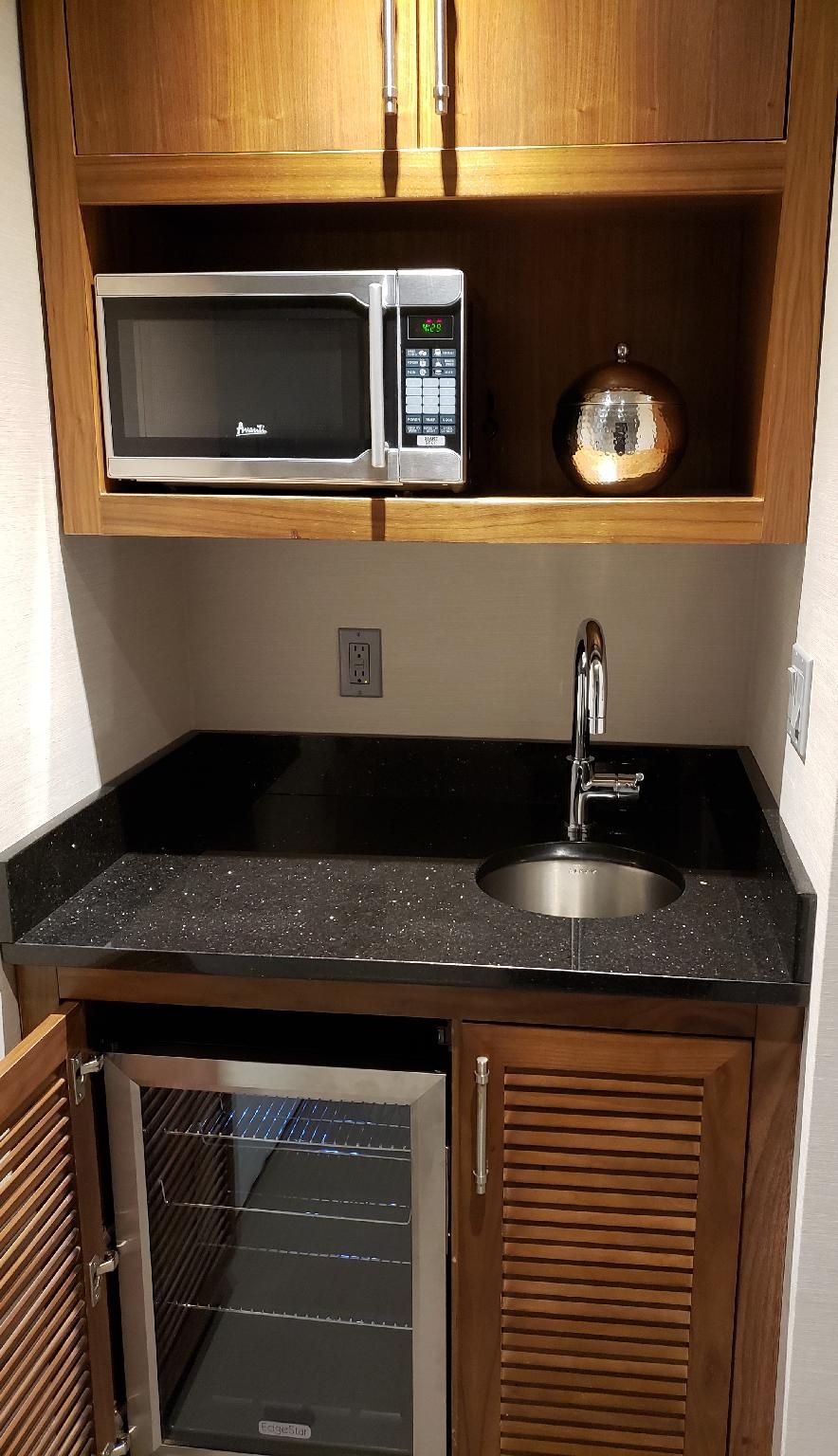 undefined The Belvedere Hotel 5