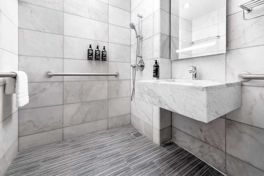 The Gallivant Times Square Room, Accessible 4