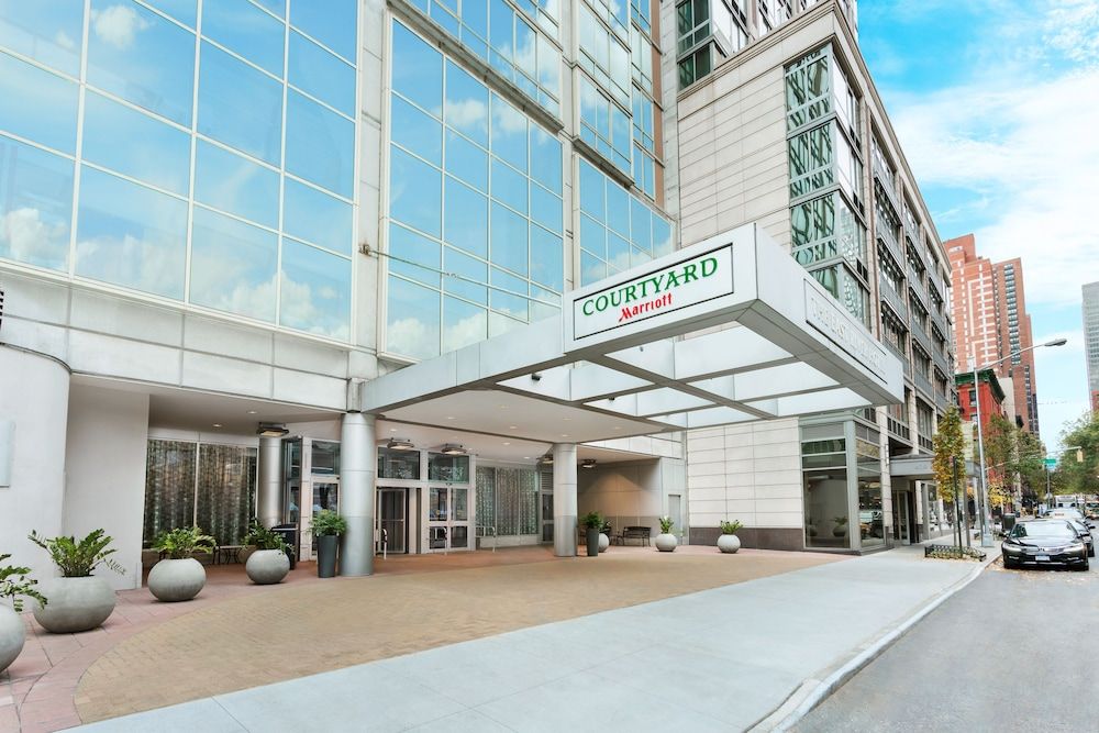 undefined Courtyard by Marriott New York Manhattan/Upper East Side 4