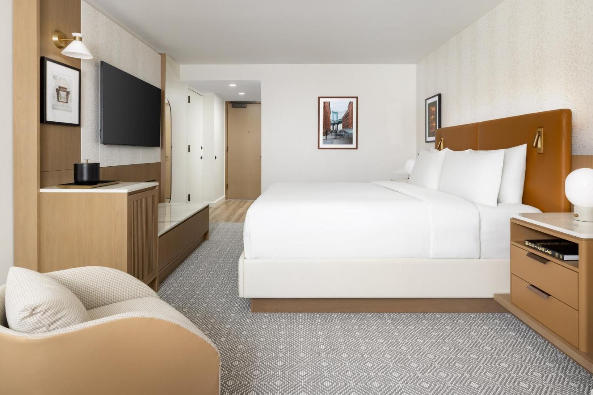 Hyatt Regency Times Square 1 King Bed Accessible Roll-In Shower 2