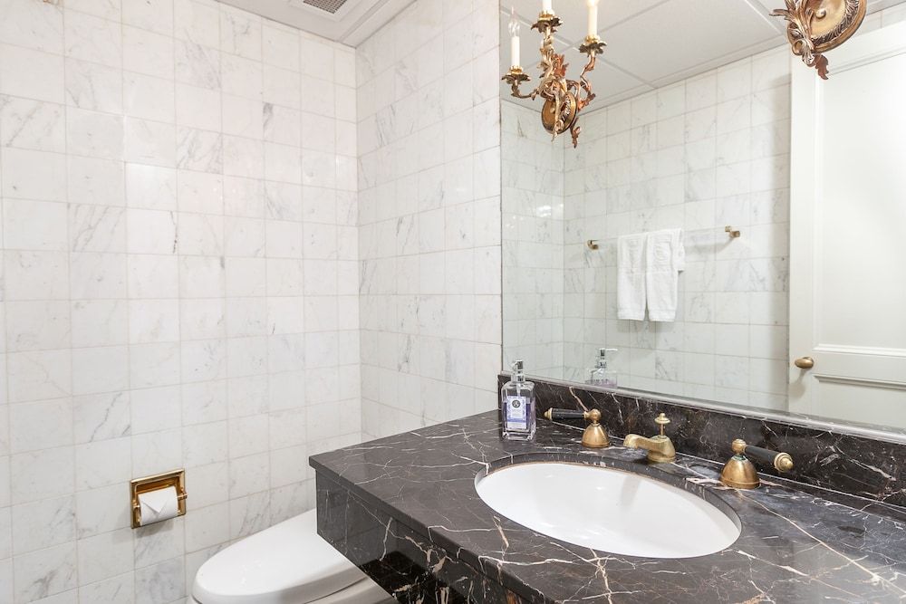 undefined Fitzpatrick Manhattan Hotel 10