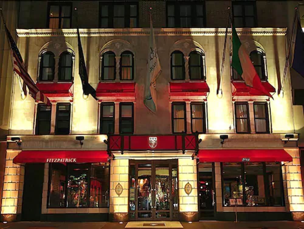 undefined Fitzpatrick Manhattan Hotel 4