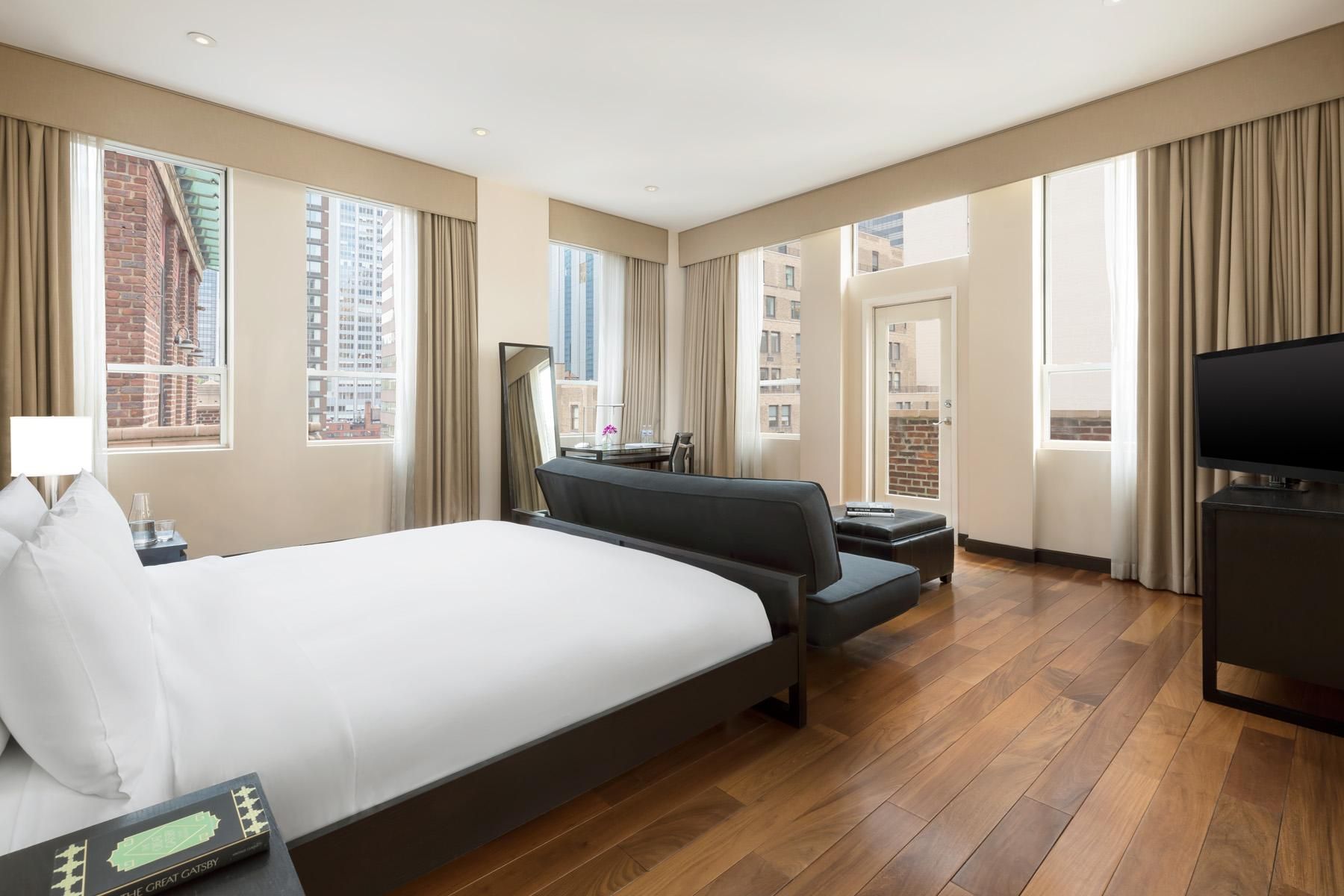 Signature Suite - Balcony