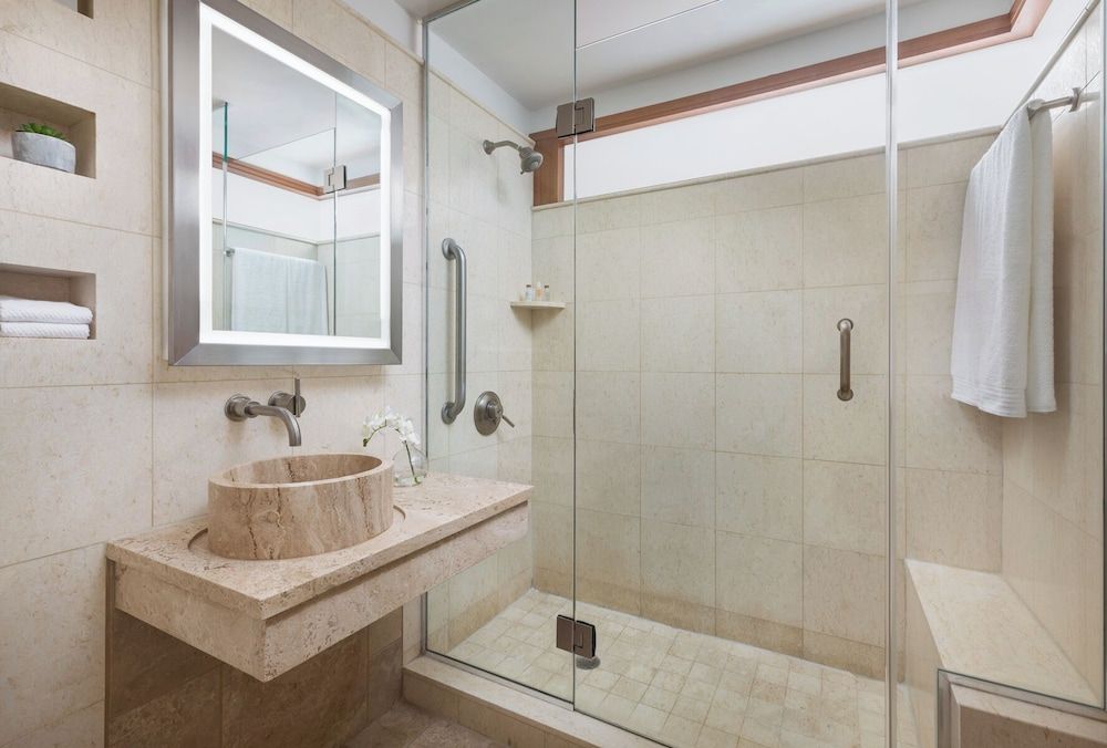 Hotel 57 Superior Queen 6