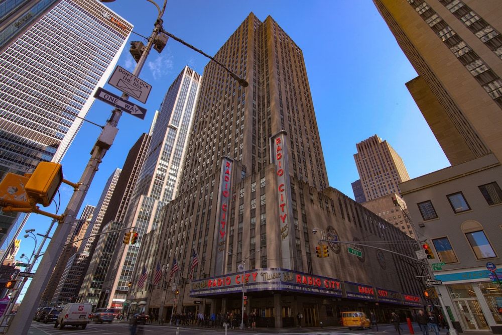 undefined Hotel Belleclaire 4