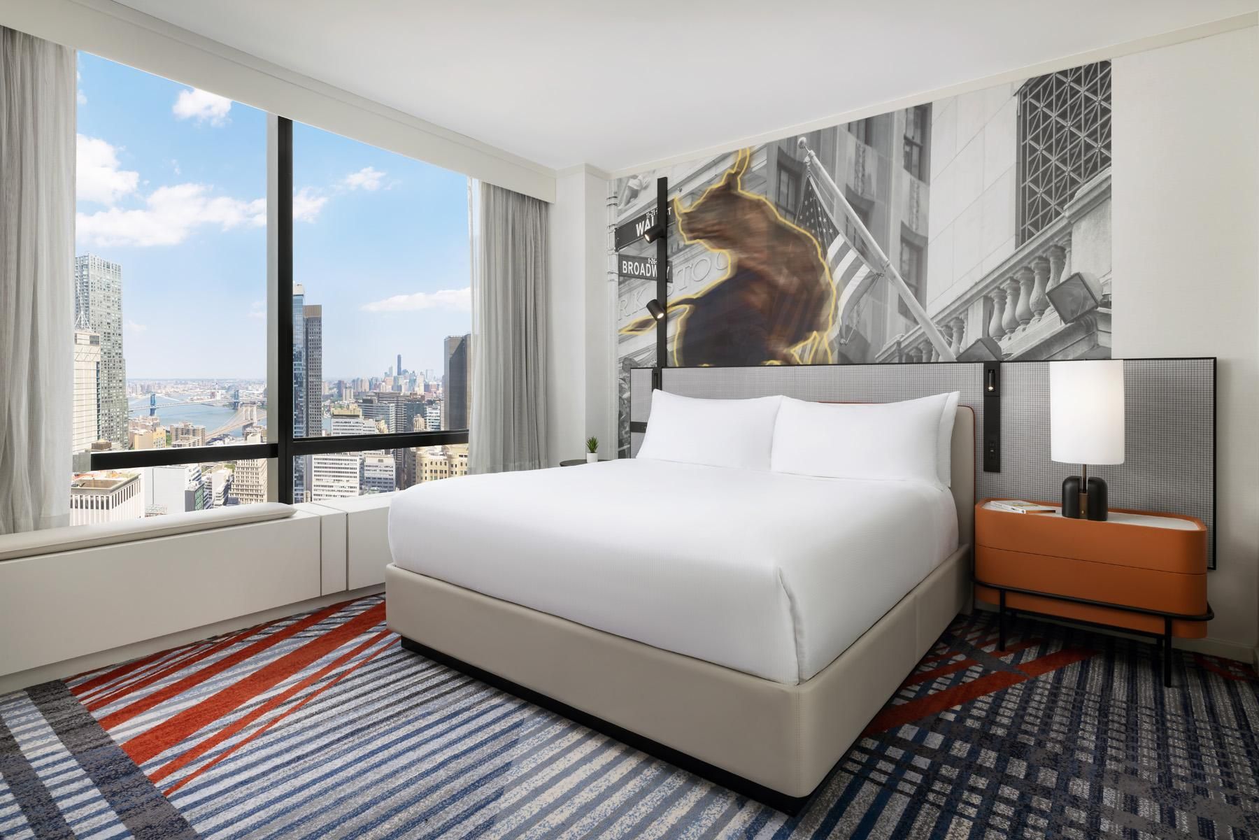 Premier King - High Floor