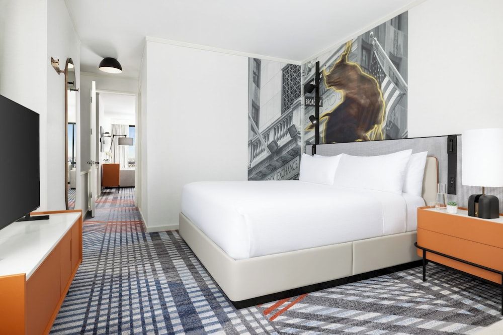 Skyline Suite