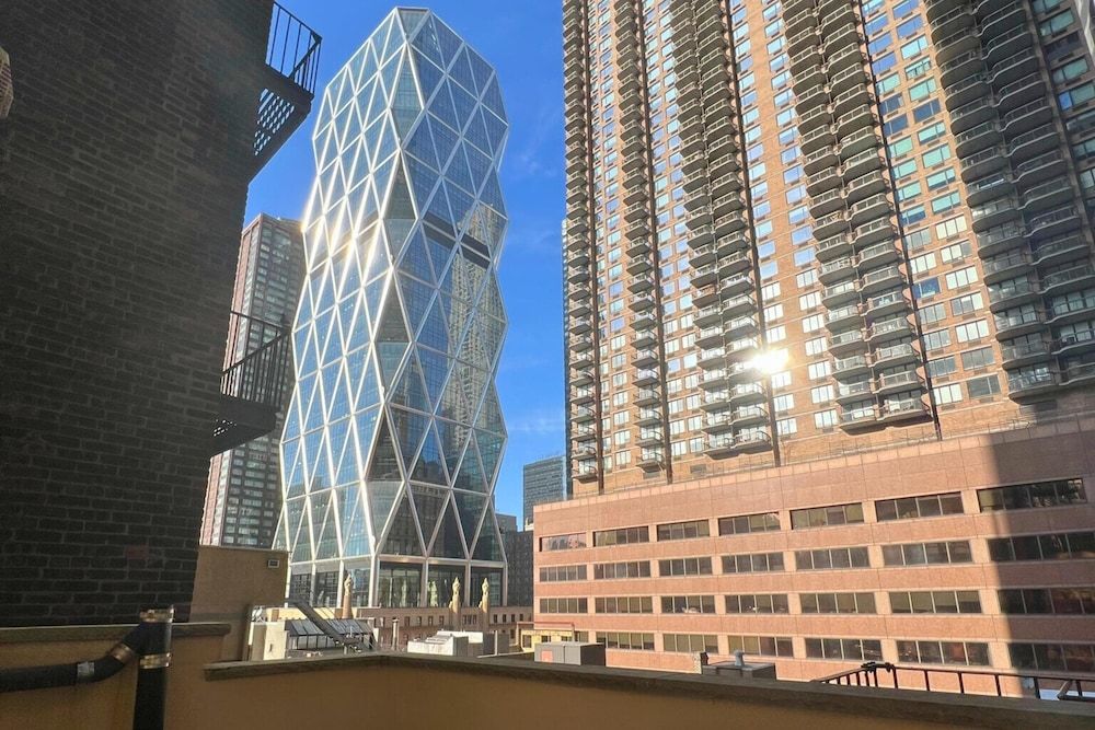 undefined Moderne Hotel 3