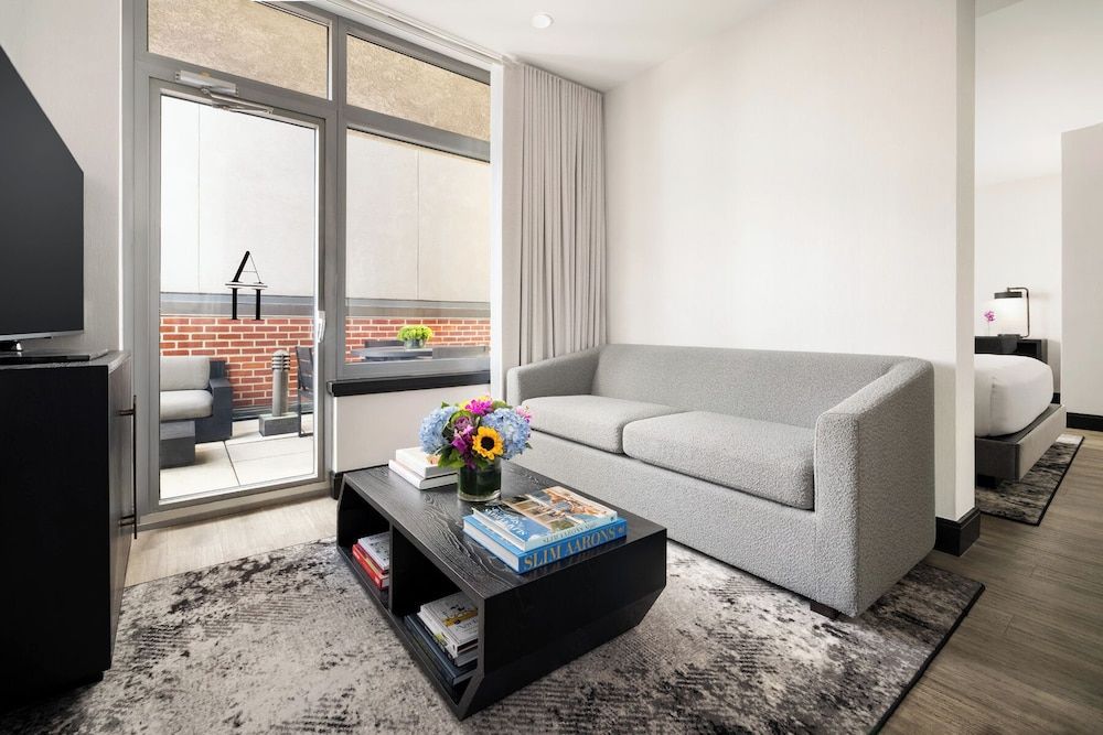 undefined Arthouse Hotel New York City 8