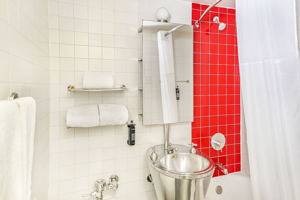 undefined Paramount Times Square – A Generator Hotel 9