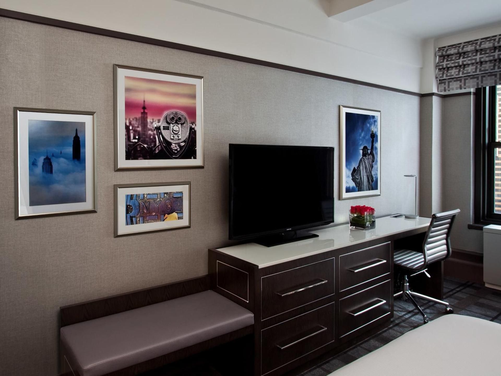 Queen Room - Disability Access