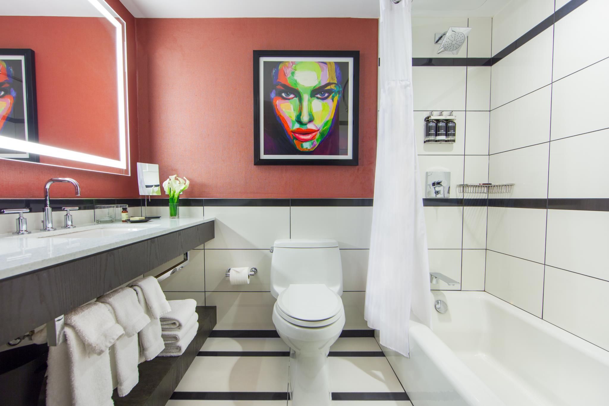 Premier Corner Two Queen Room