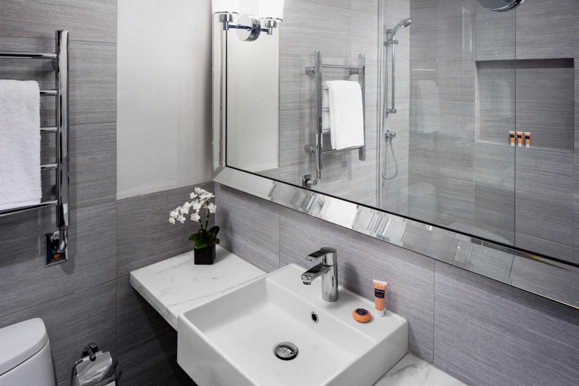 undefined Park South Hotel, part of JdV by Hyatt 4