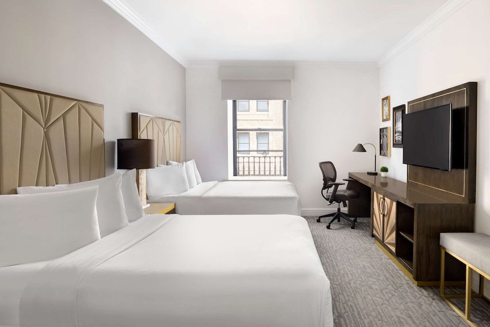 Deluxe Room, 2 Queen Beds