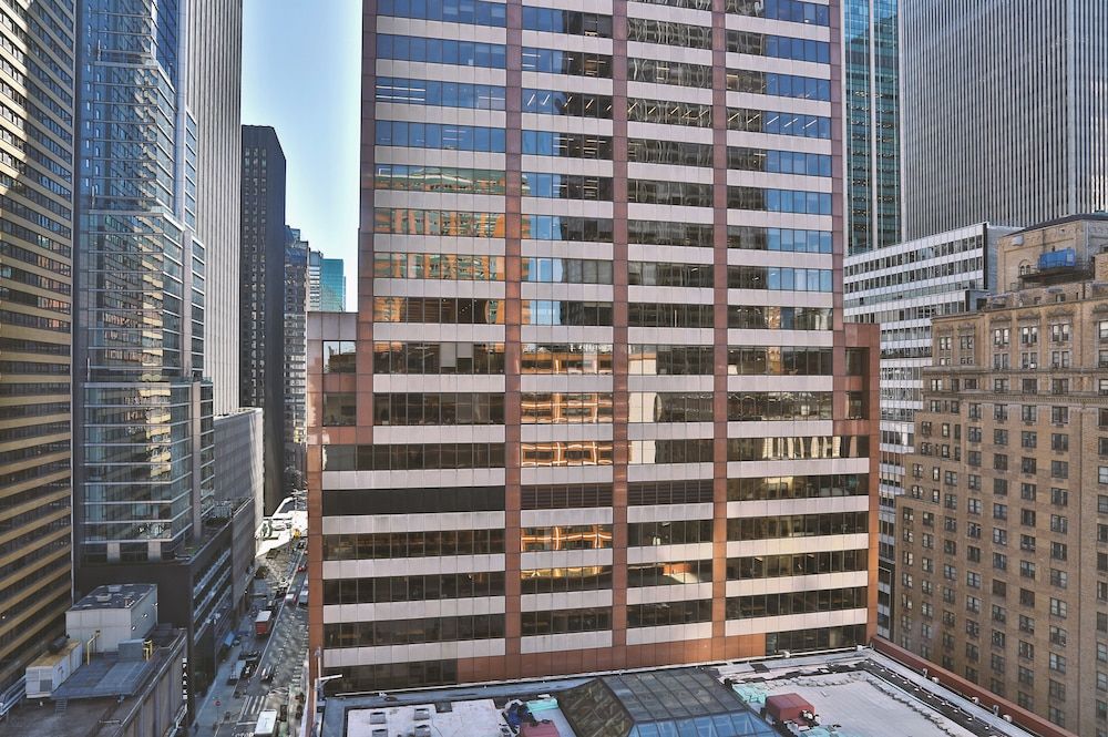 undefined The Manhattan at Times Square Hotel 6