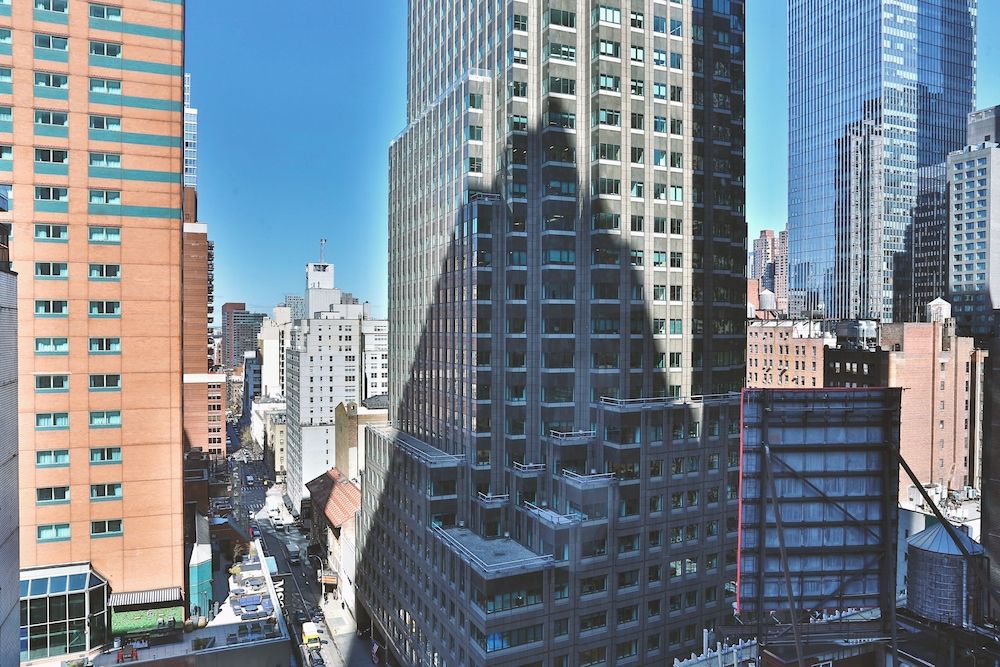 undefined The Manhattan at Times Square Hotel 3