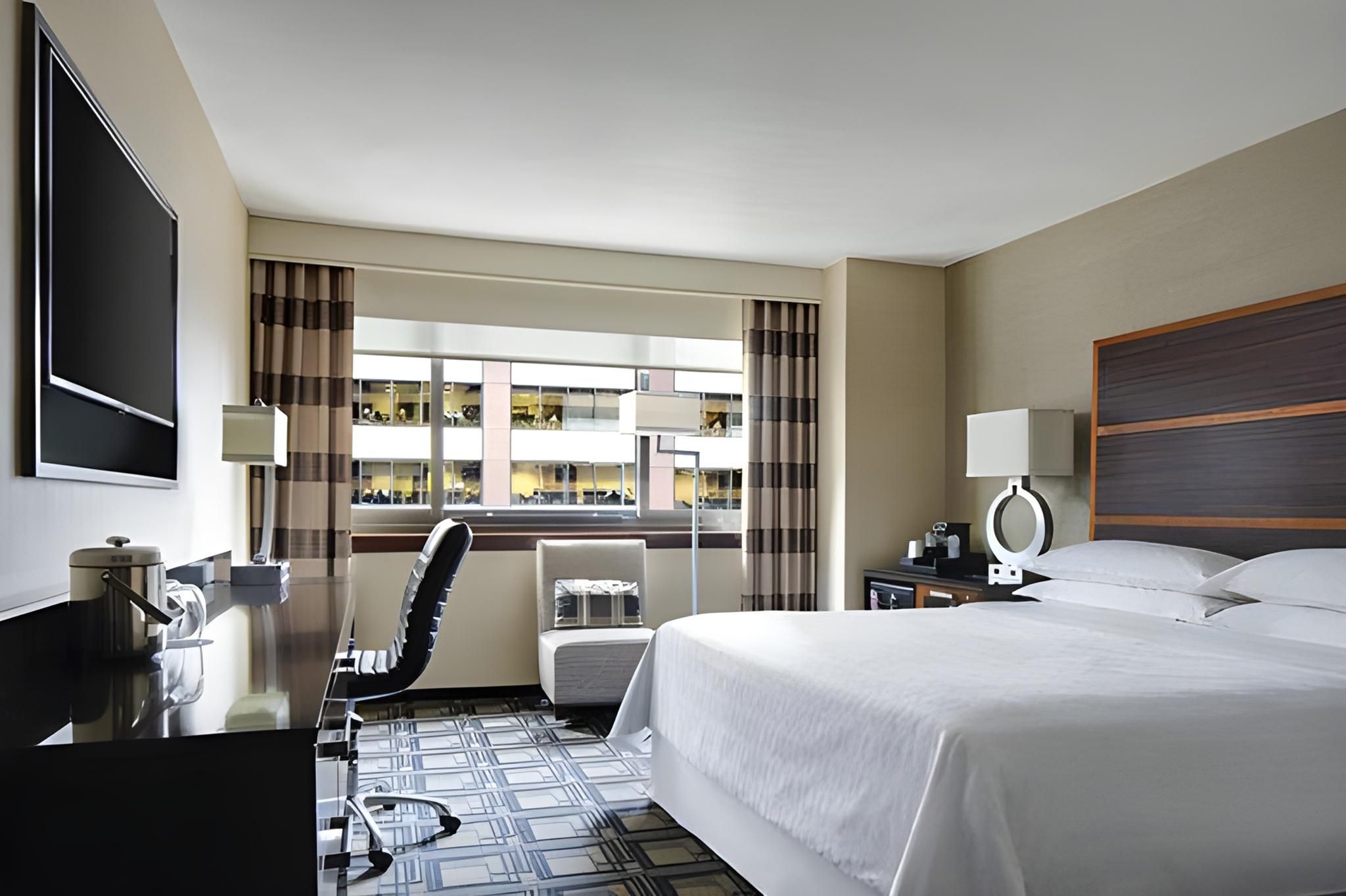 Guest room, 1 King or 1 Queen or 2 Double