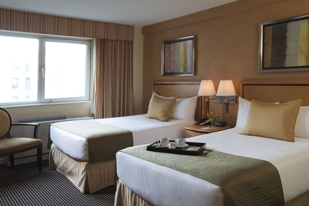 Skyline Hotel Superior Double Room, 2 Double Beds 4