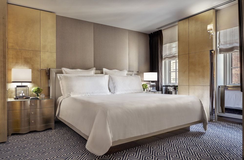 Suite (Carlyle)