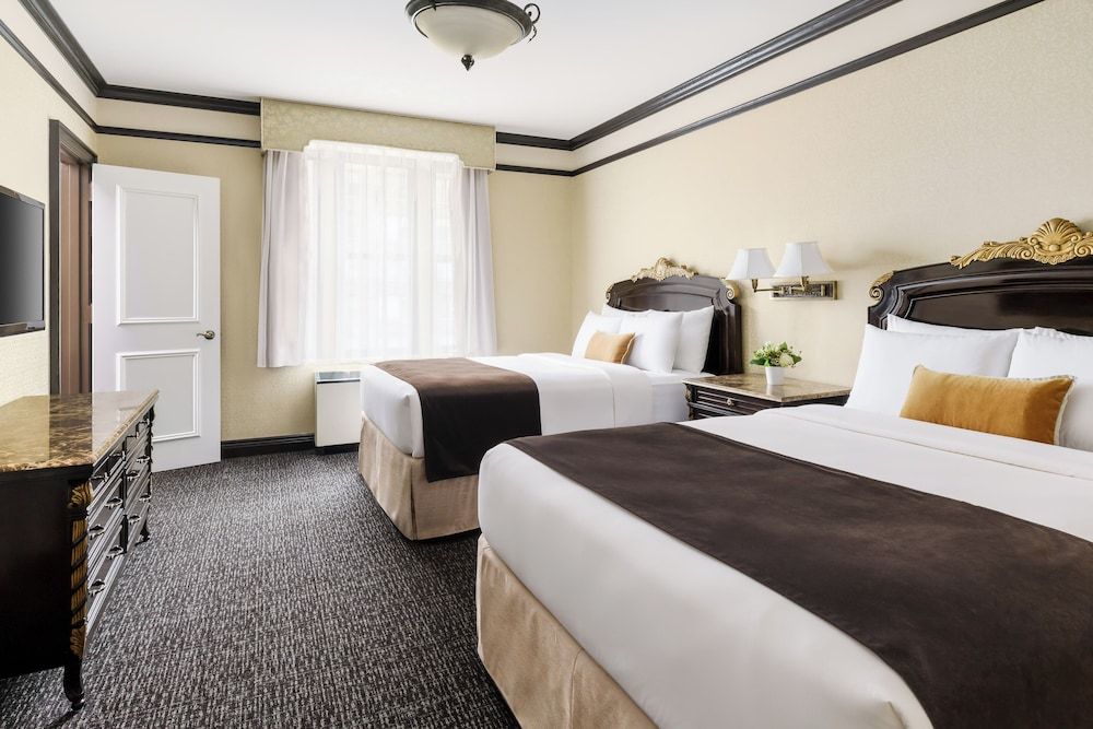 The Lucerne Hotel Deluxe Room, 2 Double Beds, Mobility Accessible