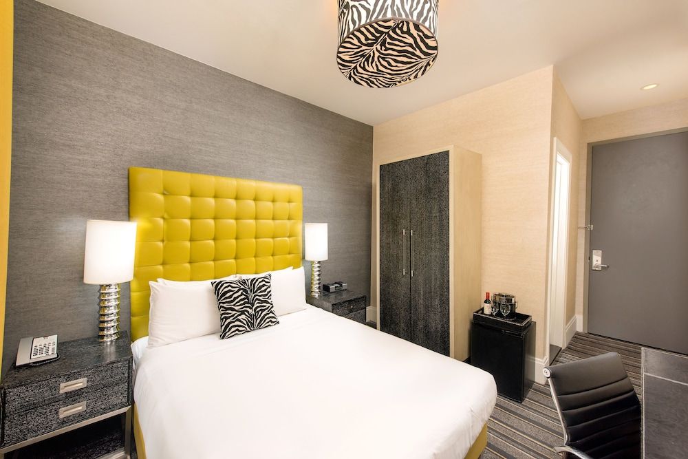 Superior Room, 1 Queen Bed