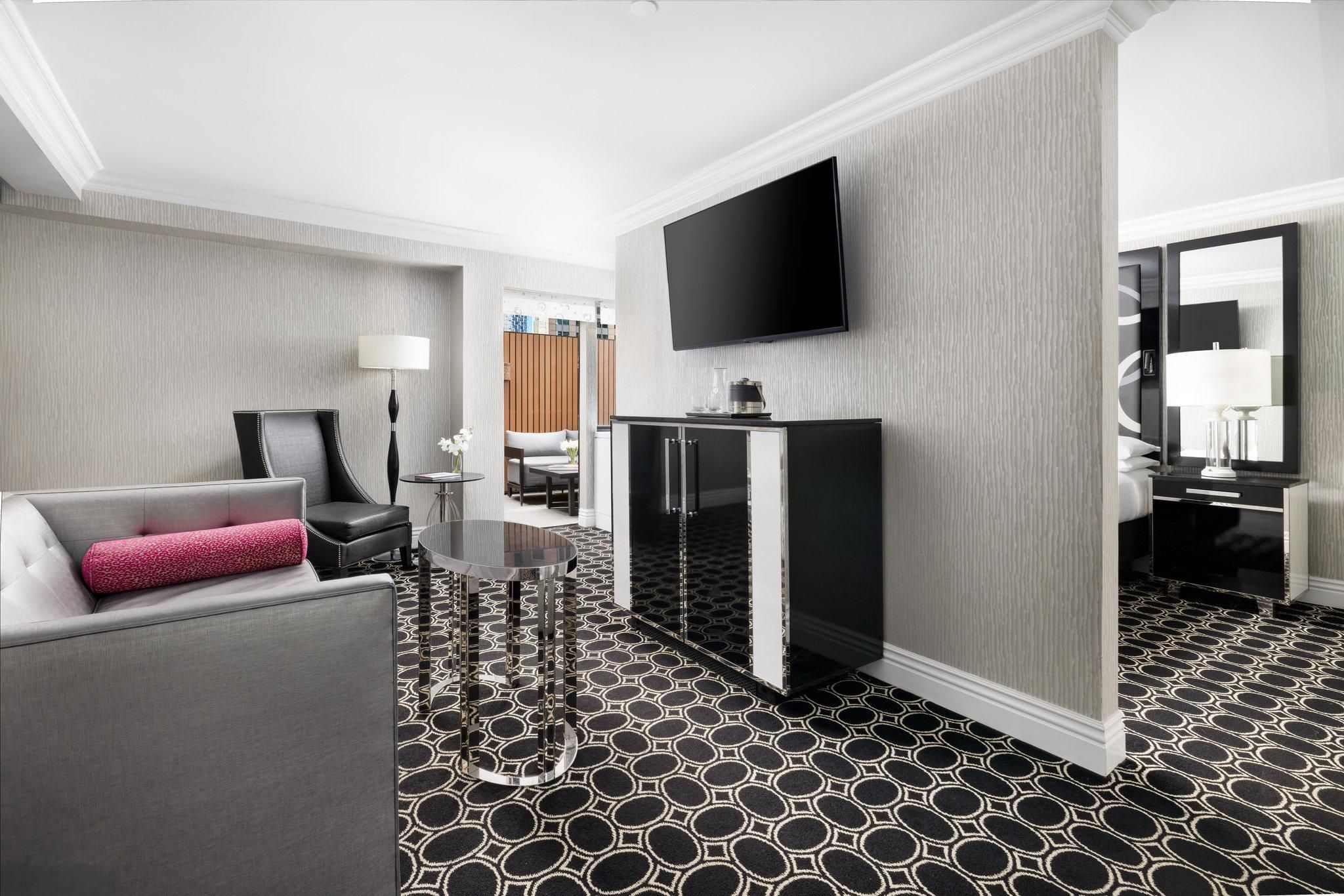 Muse Suite with Balcony