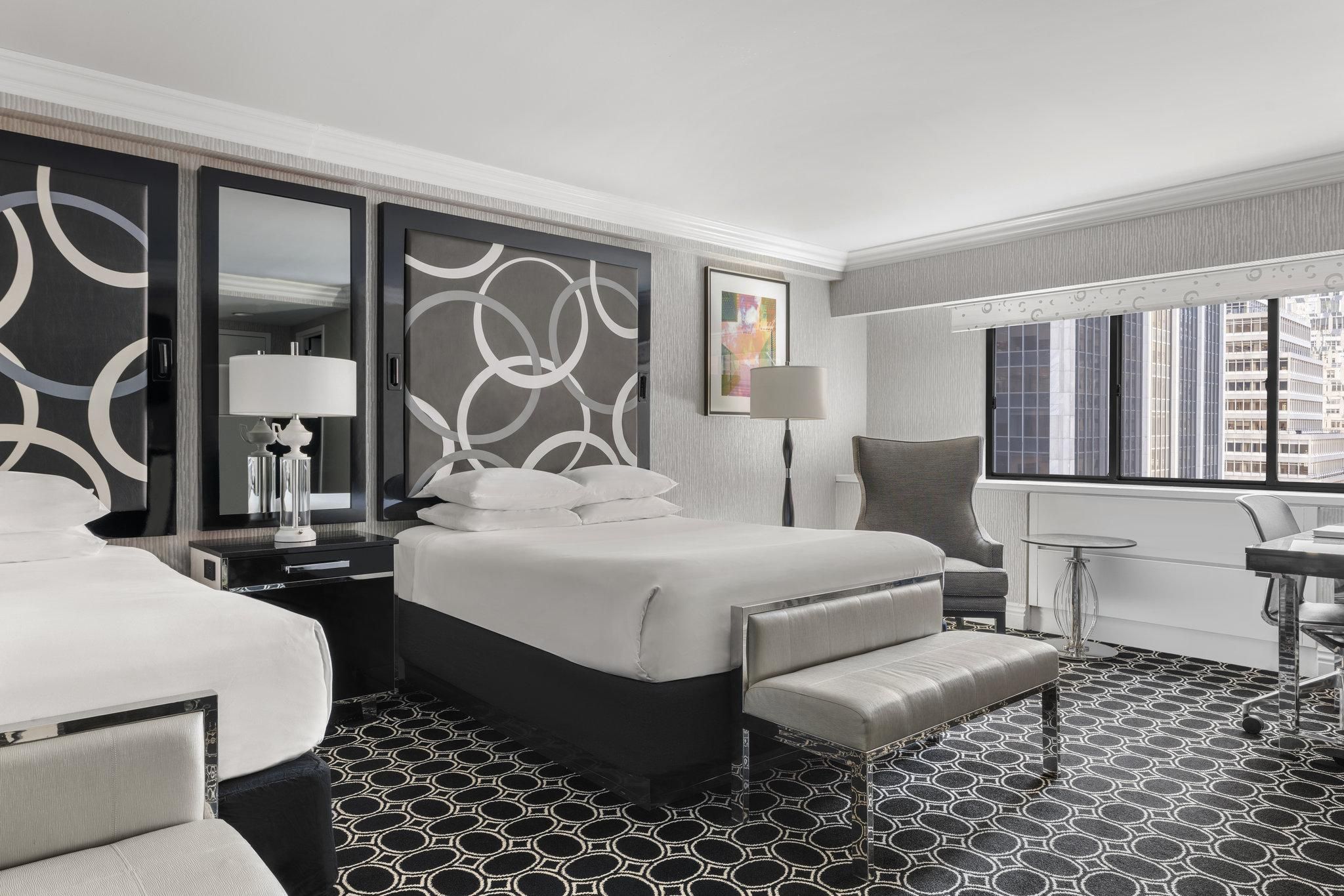 Executive 2 Queen Beds