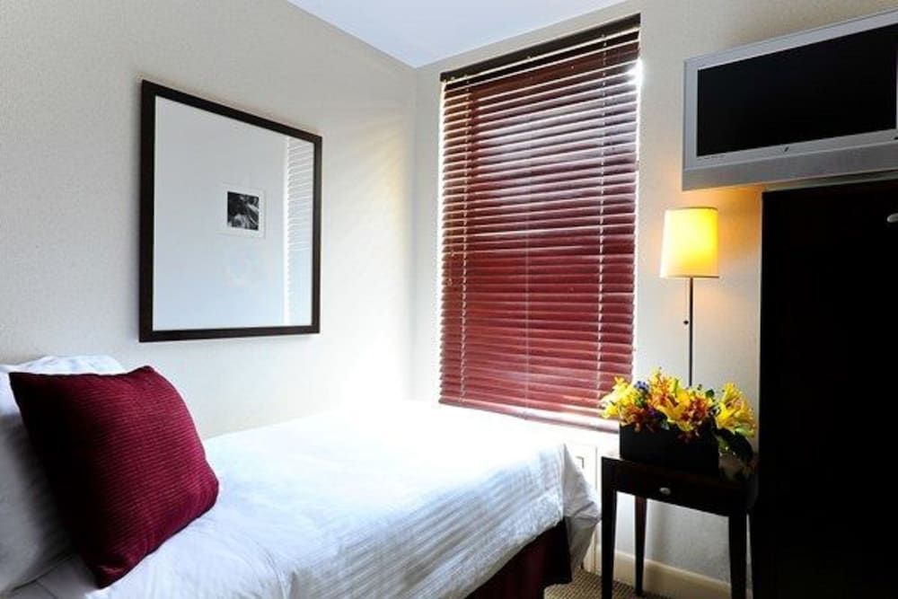 undefined Washington Jefferson Hotel 9