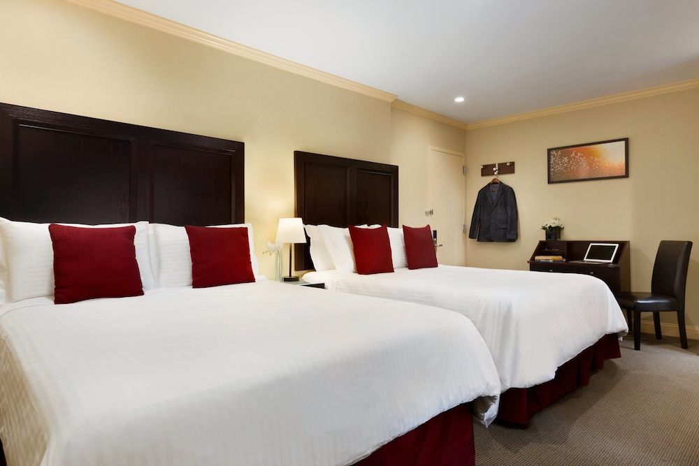 undefined Washington Jefferson Hotel 6