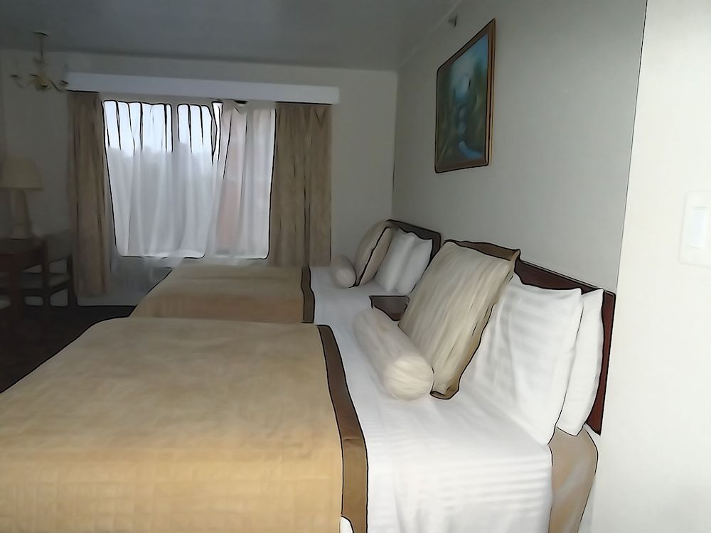 Windsor Hotel Double Room, 2 Double Beds, Non Smoking, Private Bathroom