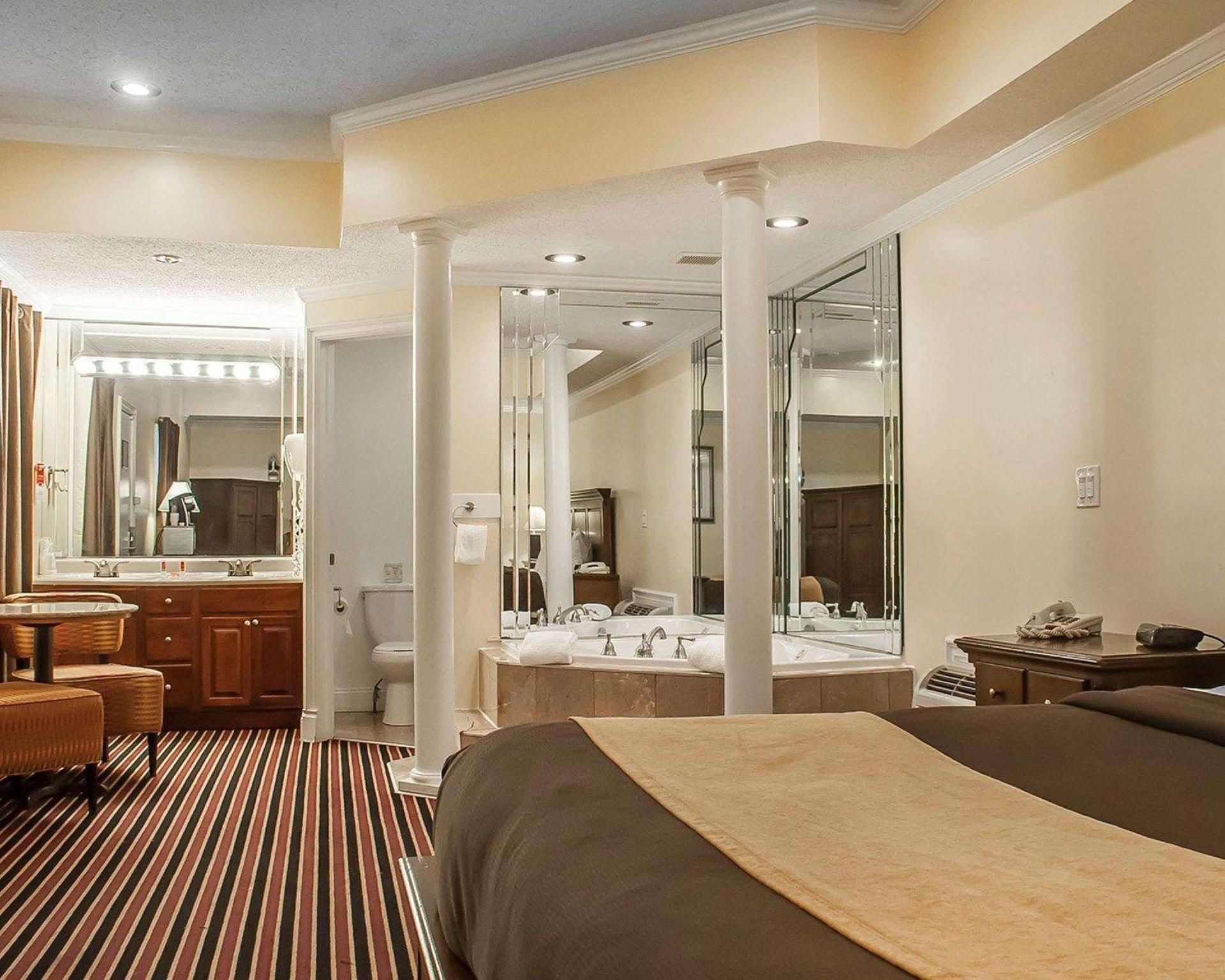 Standard with 1 King Bed