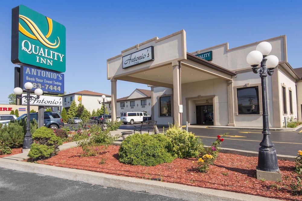 undefined Quality Inn - Niagara Falls Blvd 6